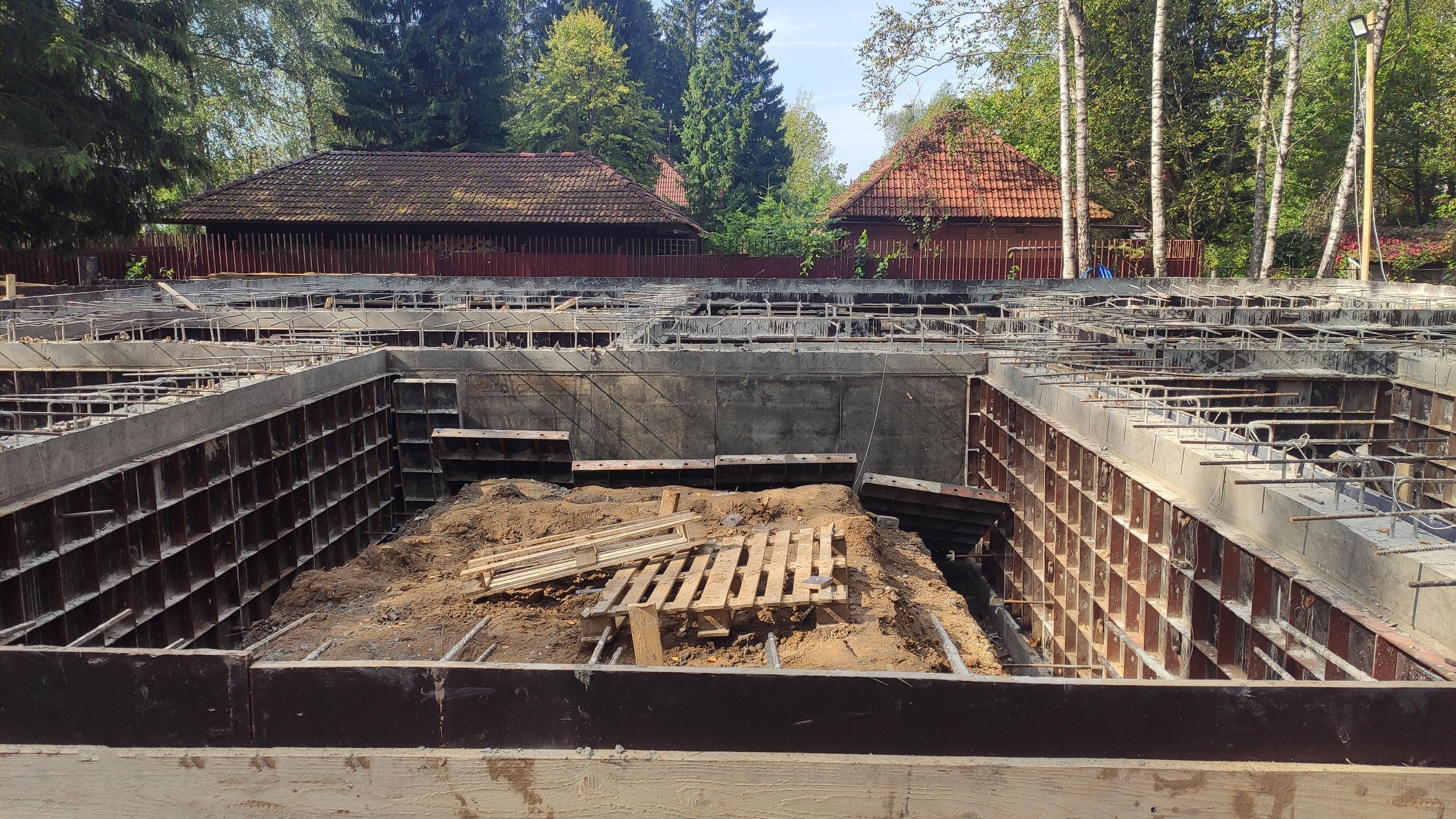 Доставка и подача жидкого бетона на гранитном щебне в Лайково